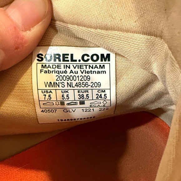 SOREL ONA 503 Mid Beige and Black High-Top Shoes - size 7.5 - Picture 2 of 6